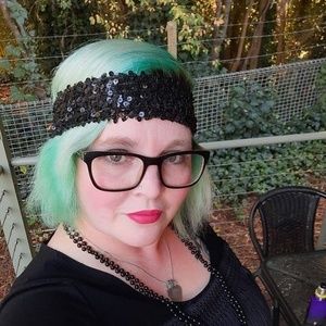 Meet your Posher, Koral